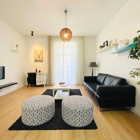 Sunny Arroios Apartment Лиссабон Экстерьер фото