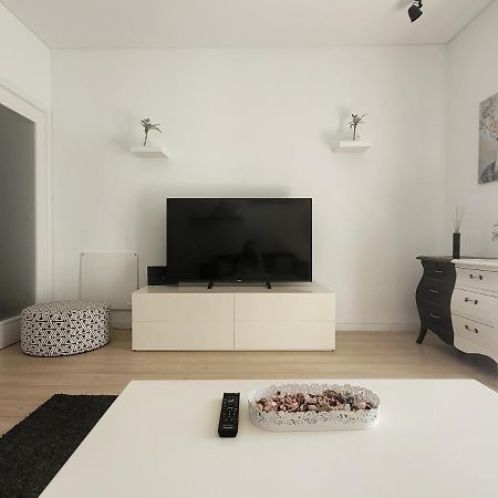 Sunny Arroios Apartment Лиссабон Экстерьер фото